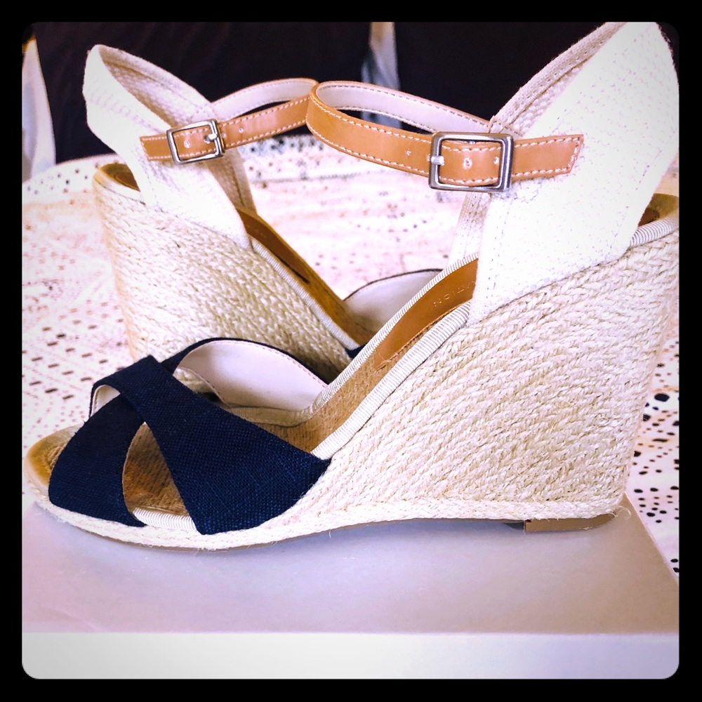 BCBGeneration PL-Vanessa Wedge Sandal